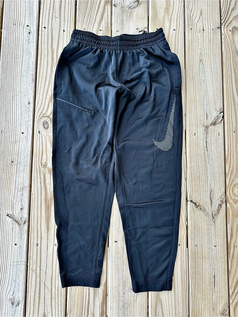 Nike Dri-Fit Big Swoosh Tapered Training Sweatpants (Black/Grey)